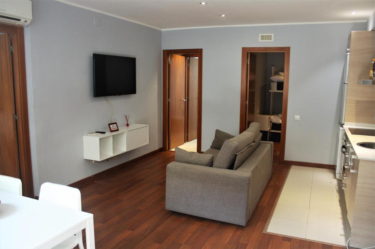 Alguera Hola Apartments Барселона Екстер'єр фото