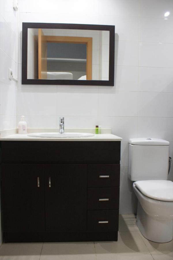 Alguera Hola Apartments Барселона Екстер'єр фото
