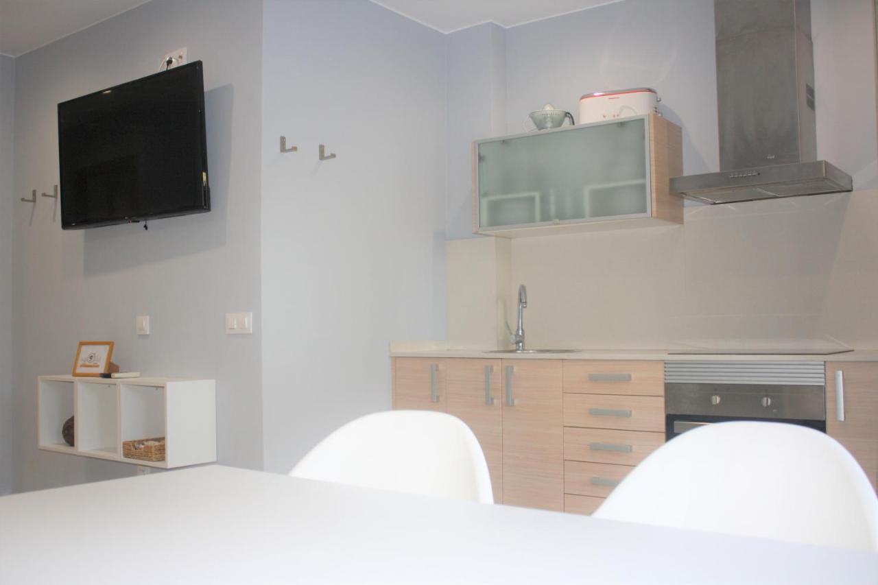 Alguera Hola Apartments Барселона Екстер'єр фото