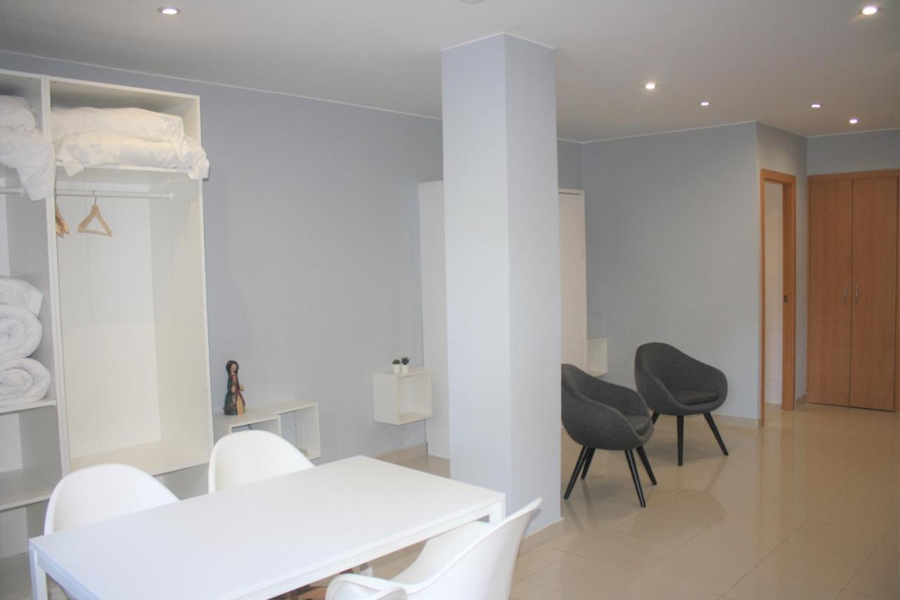 Alguera Hola Apartments Барселона Екстер'єр фото