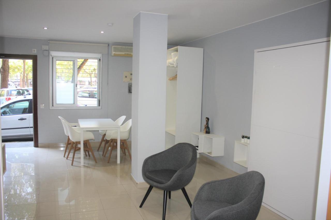 Alguera Hola Apartments Барселона Екстер'єр фото